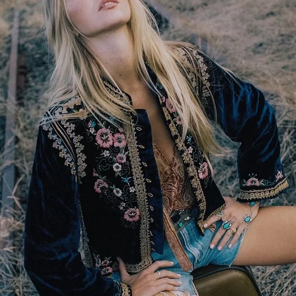 Chasing Unicorns Dark Horse Silk Velvet Jacket - NWT - XL - Picture 3 of 14